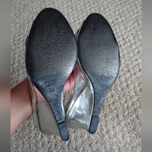 Gucci Silver Metallic classic horse bit leather wedges size 6B - Picture 13 of 16